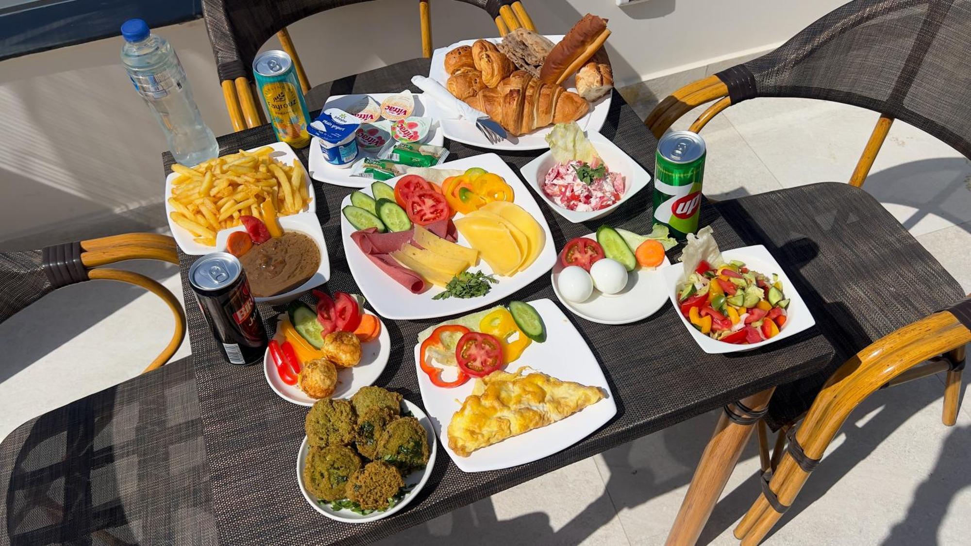 Rizk Pyramids View Hotel Kafret el-Gabal 外观 照片
