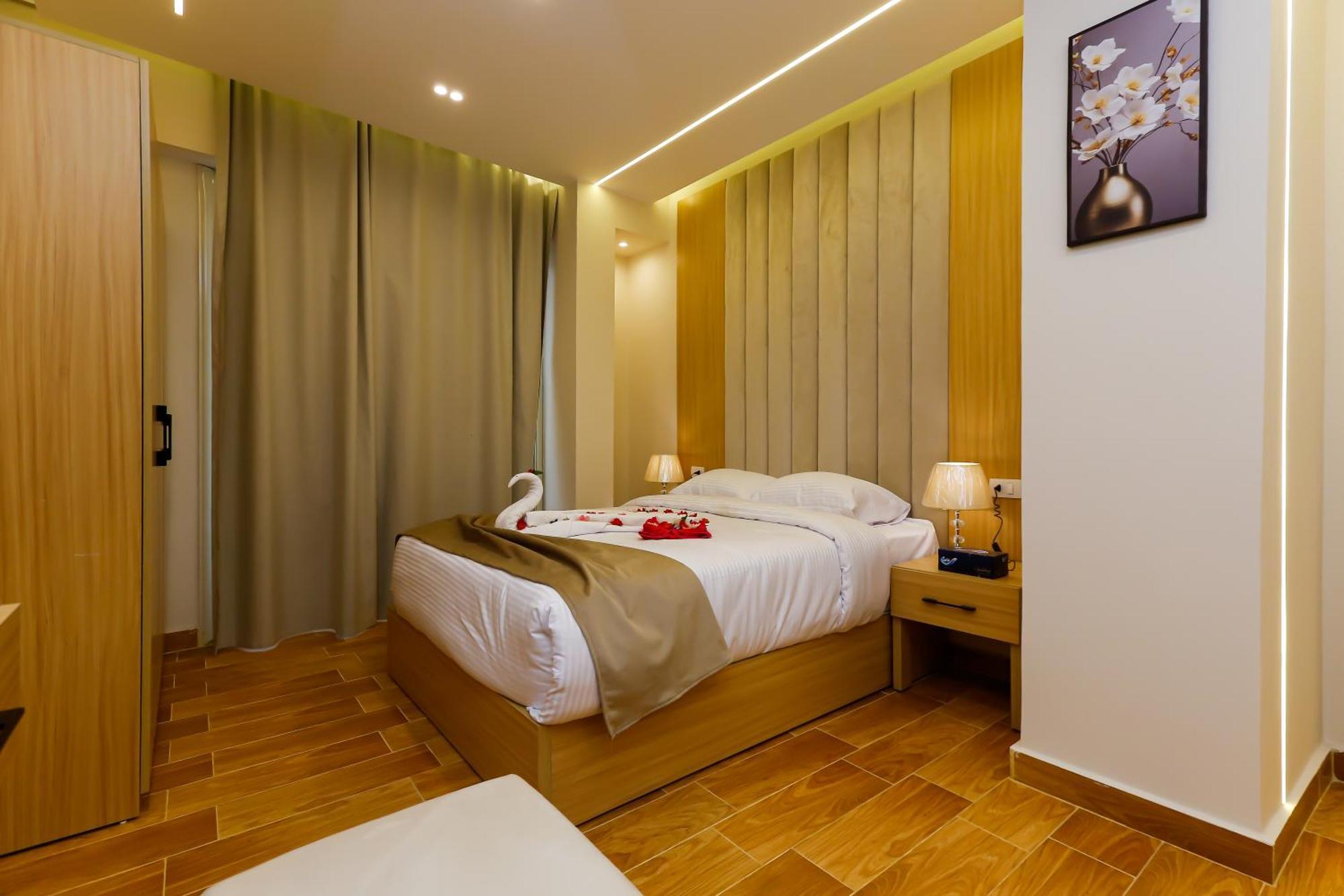 Rizk Pyramids View Hotel Kafret el-Gabal 外观 照片